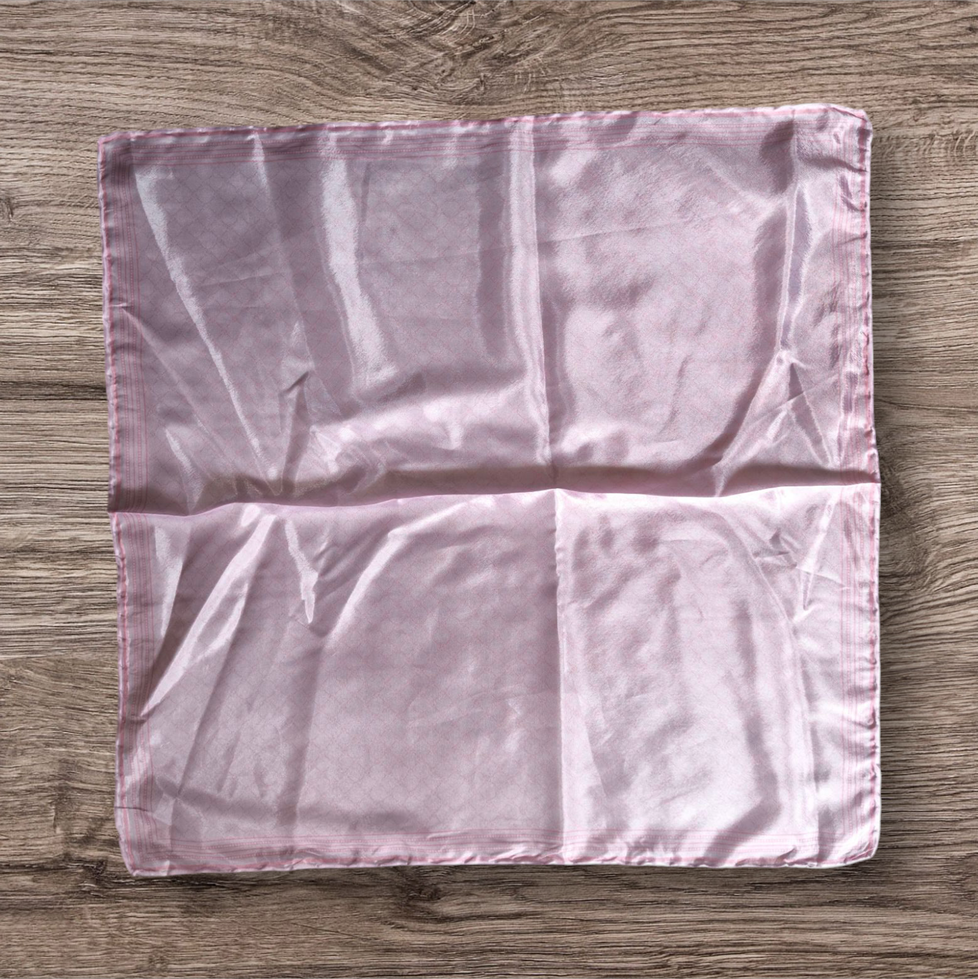 Vual İpek KızcA Logolu Fular 50x50 cm - Görsel 2