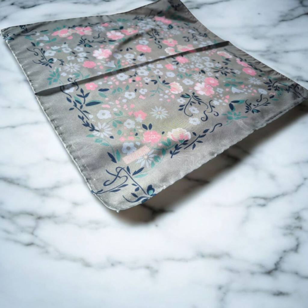 Kızca Çiçekli Bandana 50x50 cm