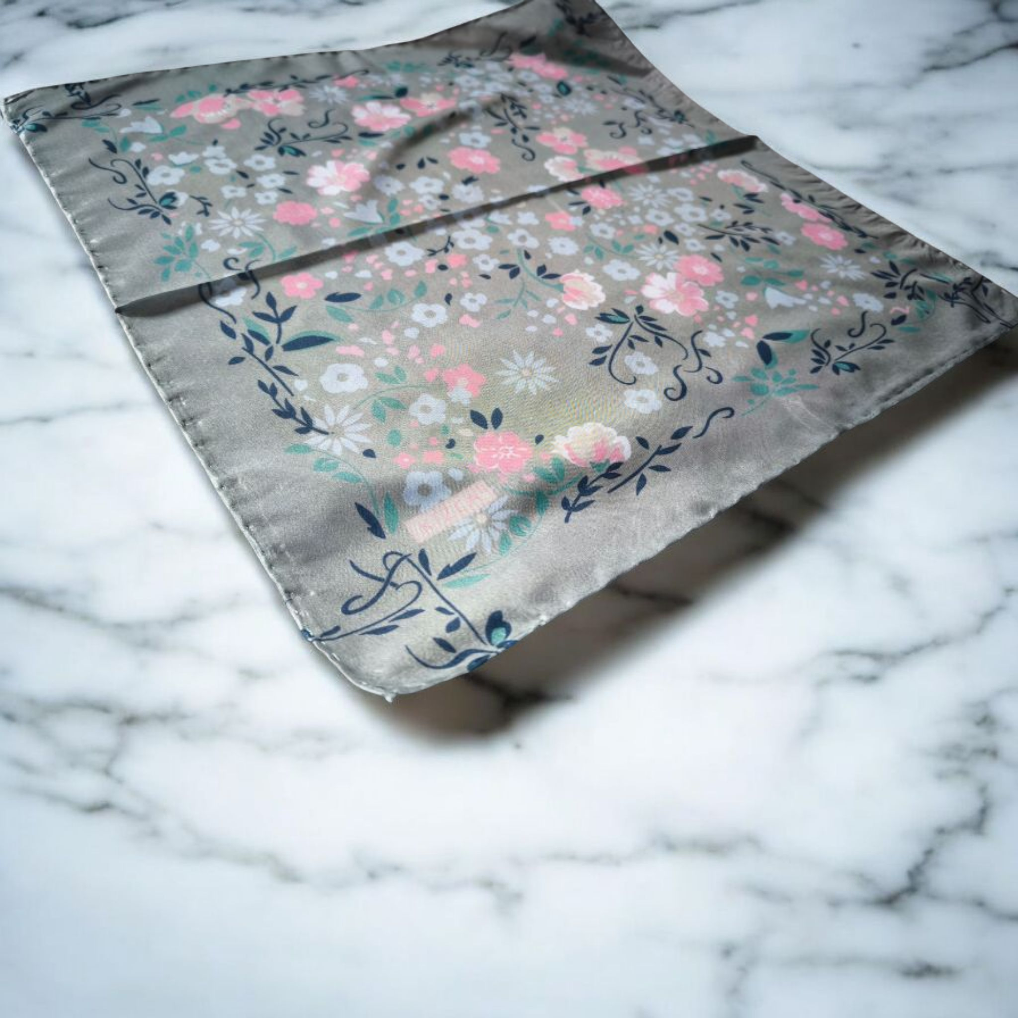 Kızca Çiçekli Bandana 50x50 cm