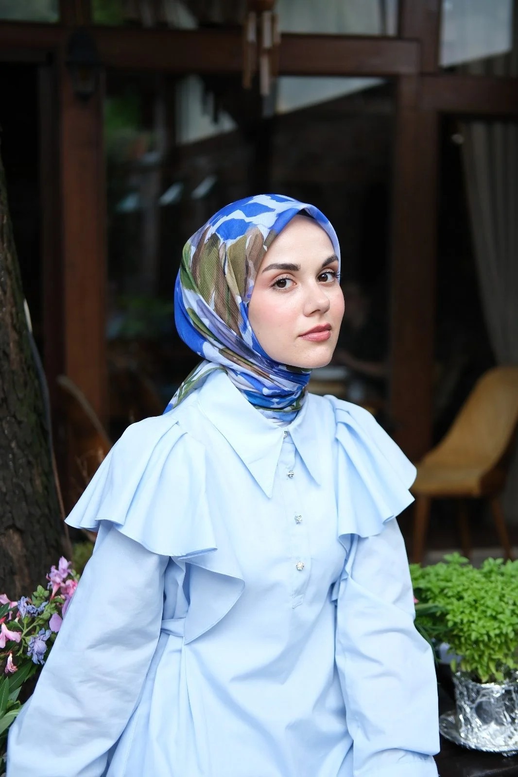 Stilize Çiçekli Soft Eşarp - Görsel 2